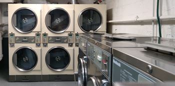 24/7 Laundry facilities